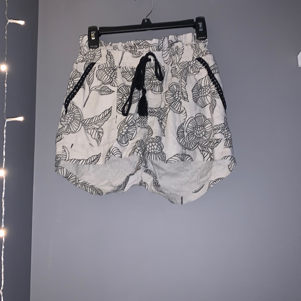 floral flowy shorts
